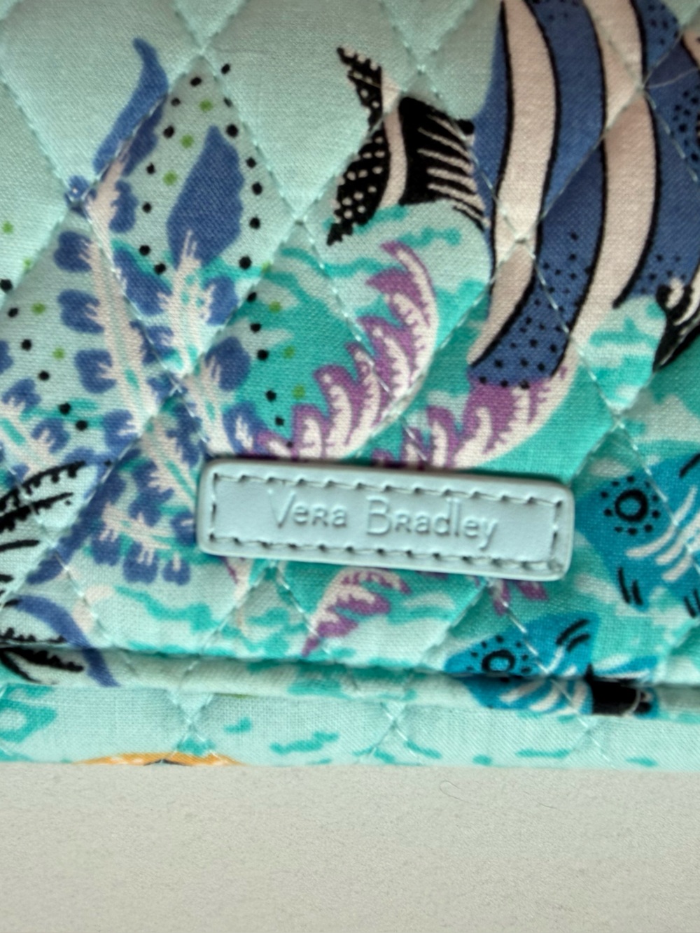 NWOT Vera Bradley Wristlet Wallet Antilles Treasure Wallet Blue Ocean Fish RFID - Picture 2 of 7